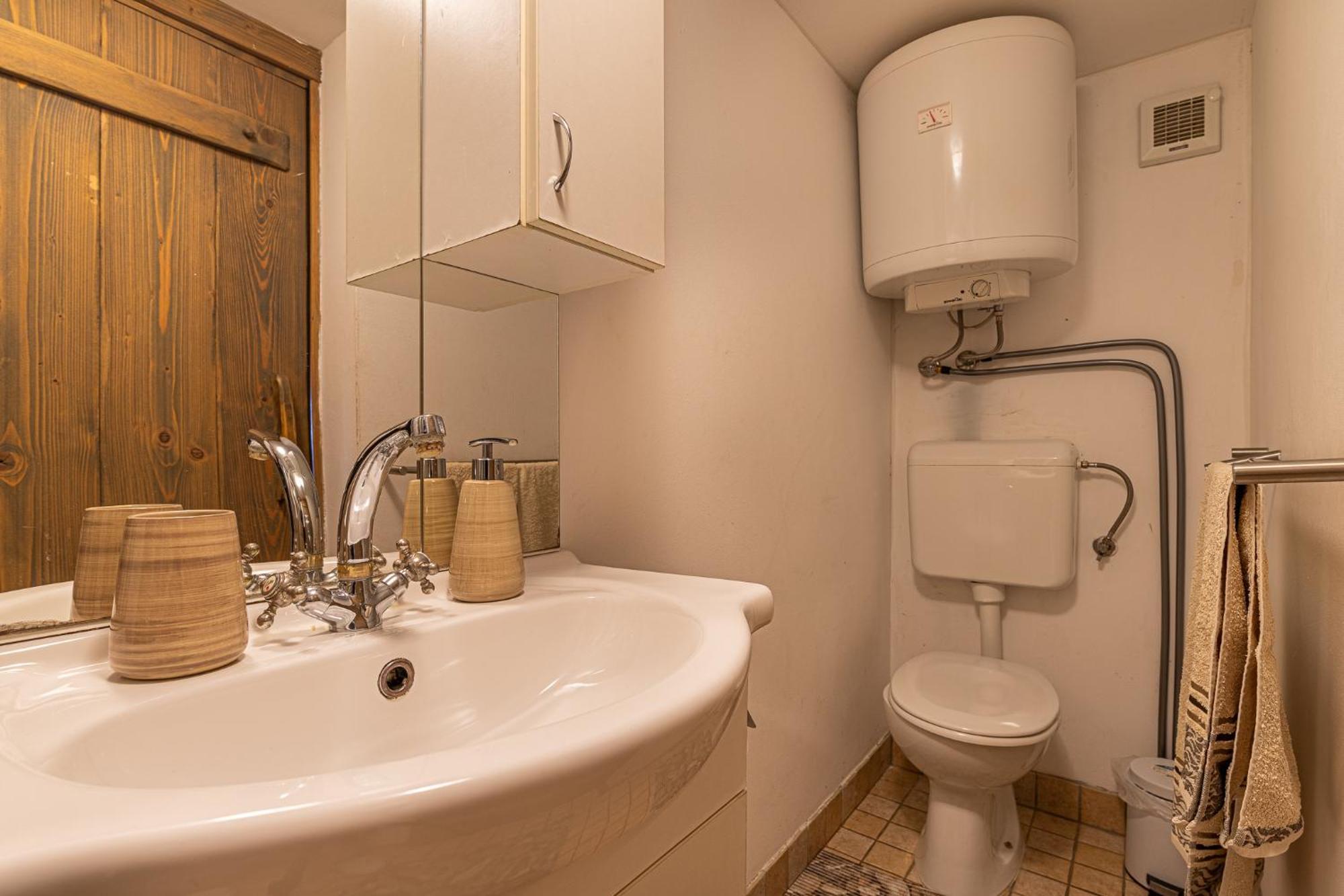 Otočec Vineyard Cottage Skatlar מראה חיצוני תמונה