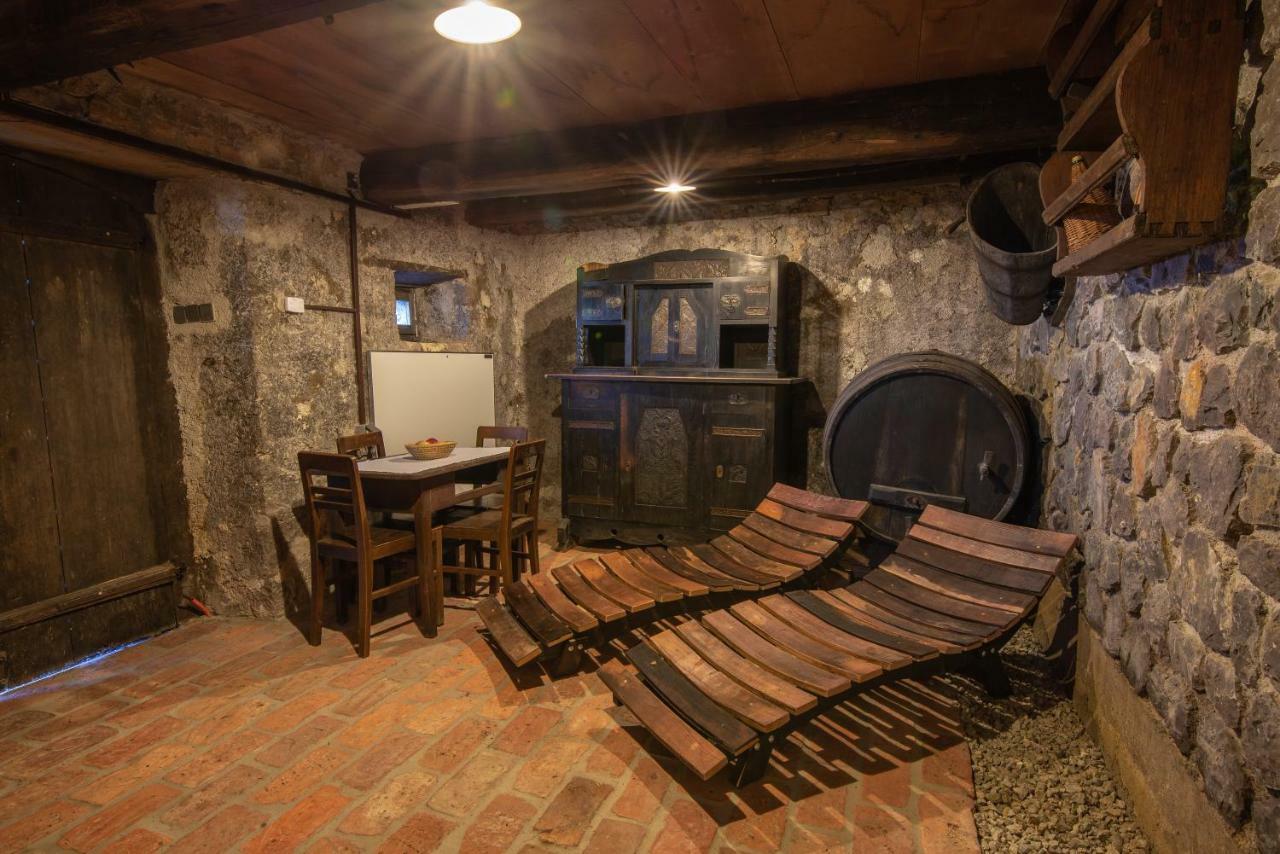 Otočec Vineyard Cottage Skatlar מראה חיצוני תמונה