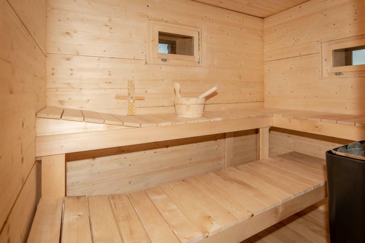 Otočec Vineyard Cottage Skatlar מראה חיצוני תמונה